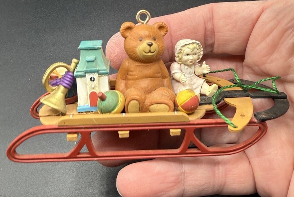 1988 Favorite Things Toys On A Sled Ornament Carlton Cards Heirloom No Box -Lo16
